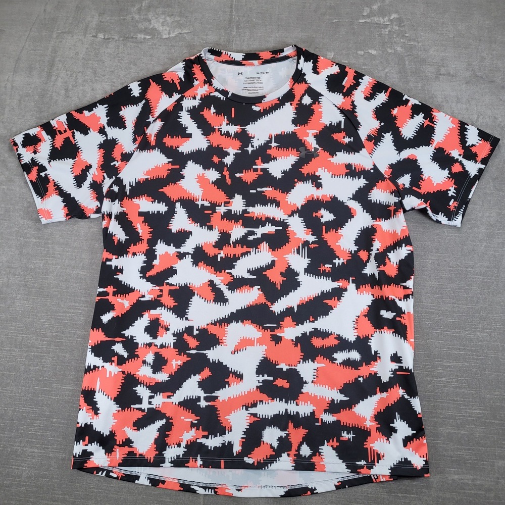 Under Armour Men's Tech Tonal Camo Print Short Sleeve Athletic T-Shirt XL
